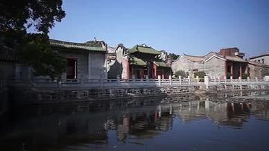 古镇小河小桥荷花中国风视频的预览图